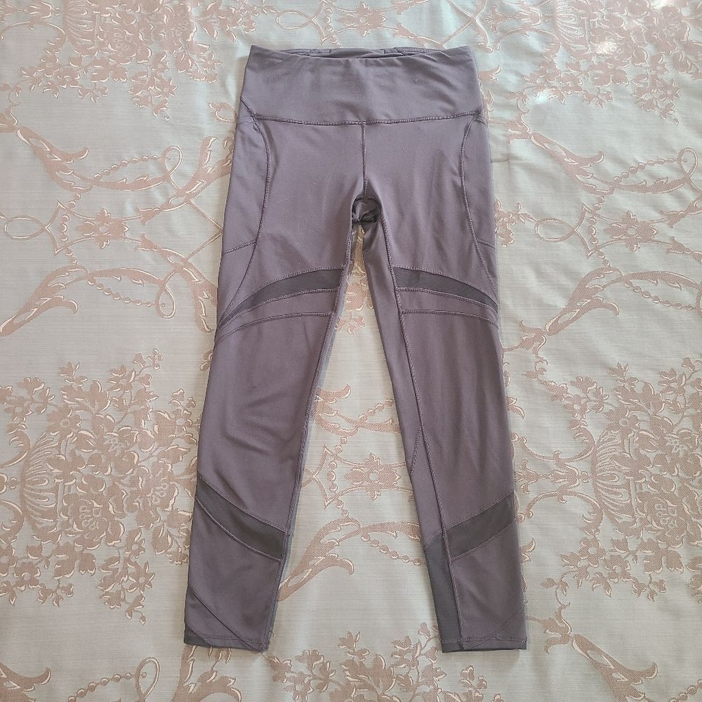 Ivivva by Lululemon Gray Mesh Cropped Tights Leggings Girl Size 12